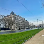 Prestige à Paris Luxe, Calme et Proche Tour Eiffel et Champs-Élysées