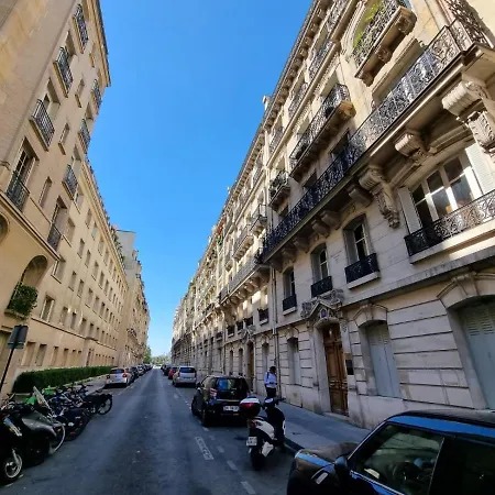 Prestige A Luxe, Calme Et Proche Tour Eiffel Et Champs-elysees Apartment