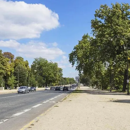 Prestige A Luxe, Calme Et Proche Tour Eiffel Et Champs-elysees Apartment